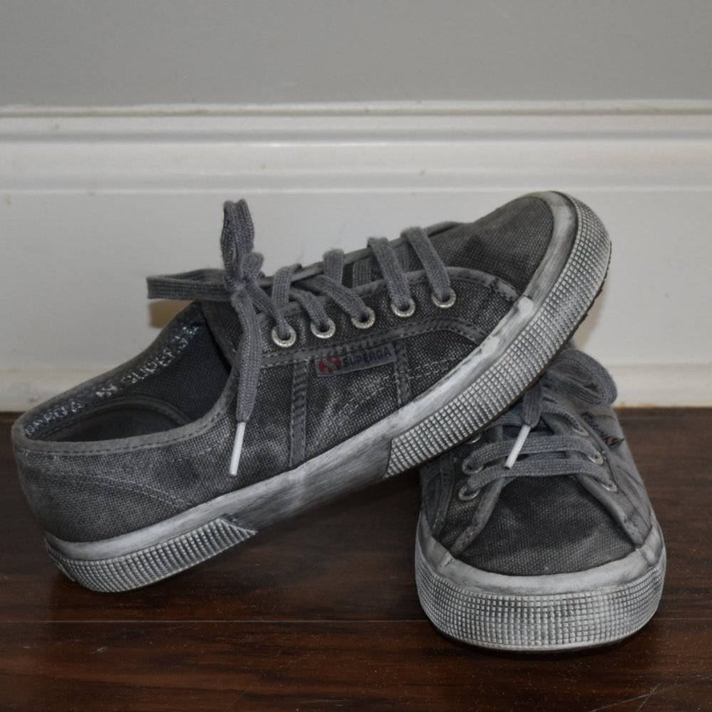 Superga size 38 (fit a 7.5) grey sneakers